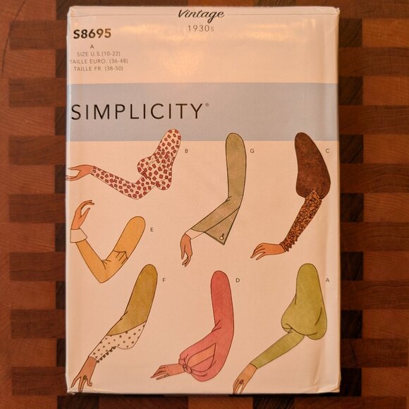 Simplicity 8695 - Uncut - Vintage 1930s - Sizes 10-22 - Sleeves - Picture 1 of 3